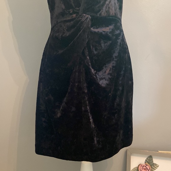 🌼3/$12 Zara V-neck Spaghetti-Strap Dress - Picture 4 of 6